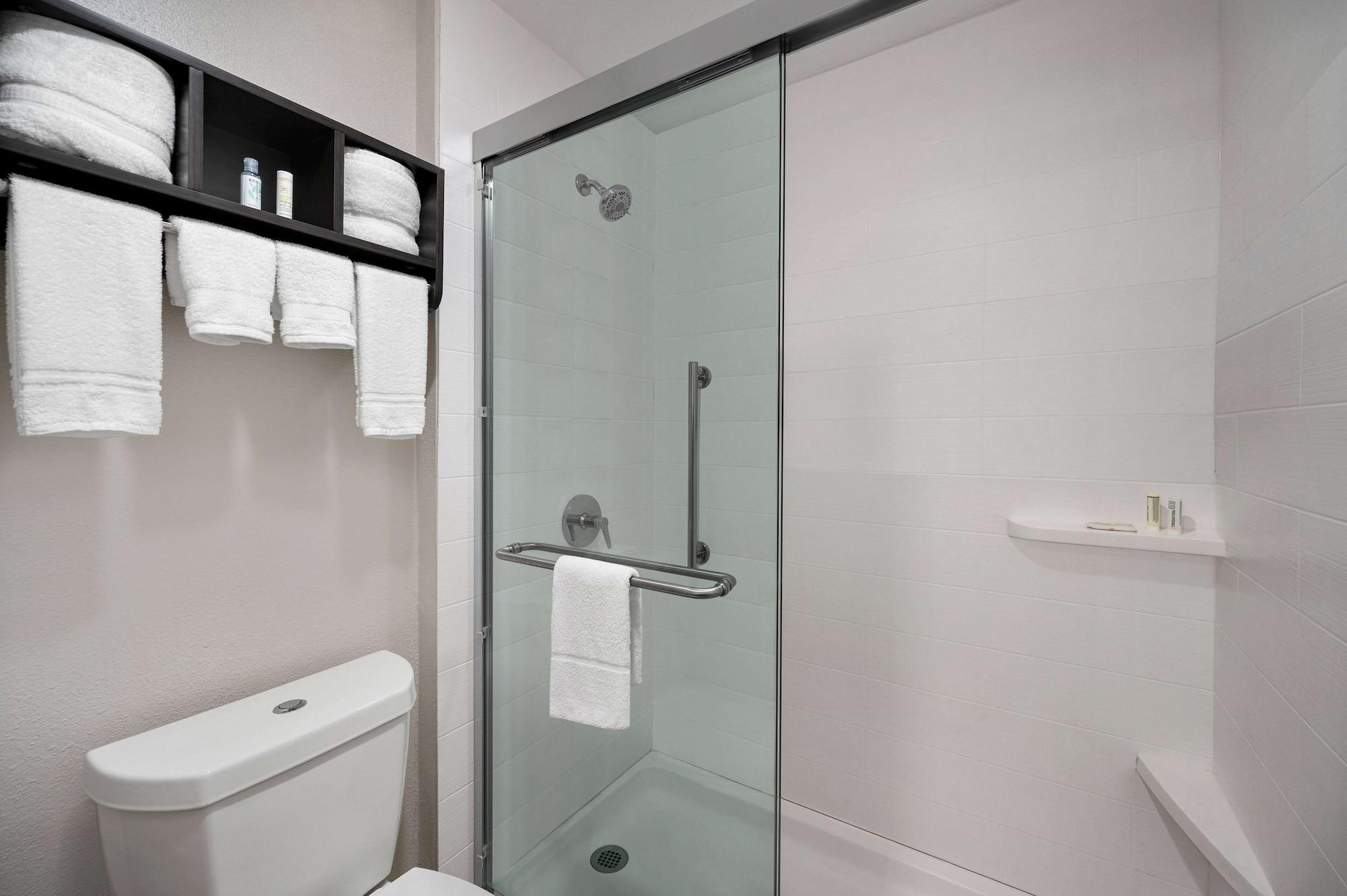 La Quinta Inn By Wyndham Columbus Dublin Esterno foto